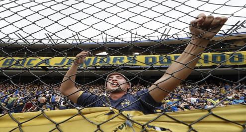 الأزمات القلبية والموت المفاجئ .. مخاطر تواجه متابعي نهائي ليبيرتادوريس 